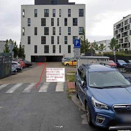 Apartman V Bratislave Lägenhet Bratislava Exteriör bild