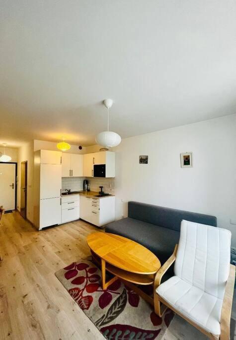Apartman V Bratislave Lägenhet Bratislava Exteriör bild